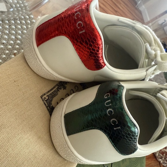 Gucci Nero White Sneakers - Picture 6 of 11